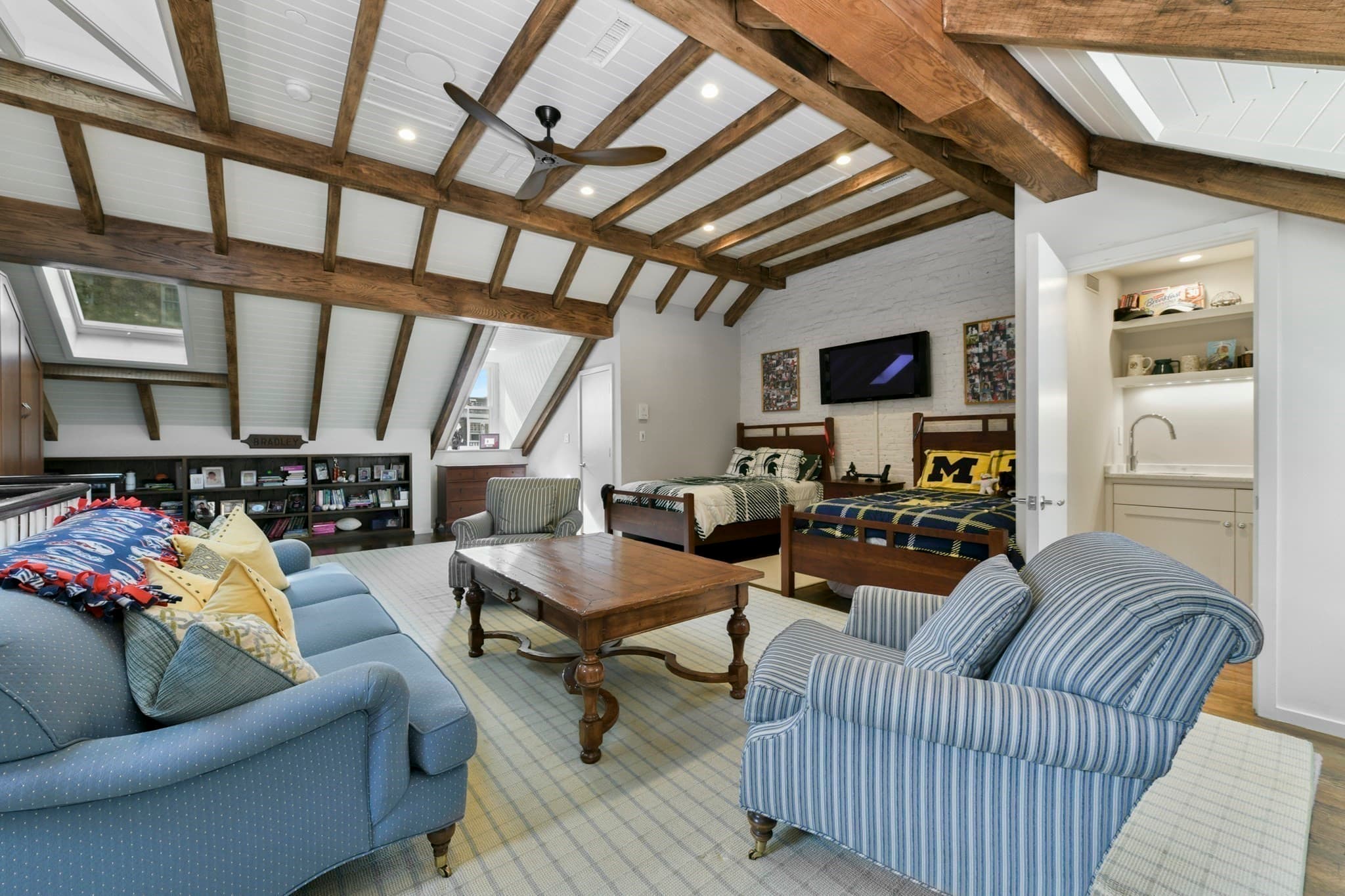 Single Family Residence at 75 Hancock St, Boston MA 02114, photo 22 of 29