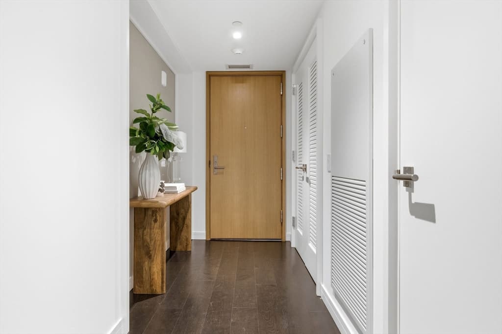 Condominium at 150 Seaport Blvd # 8G, Boston MA 02210, photo 5 of 20