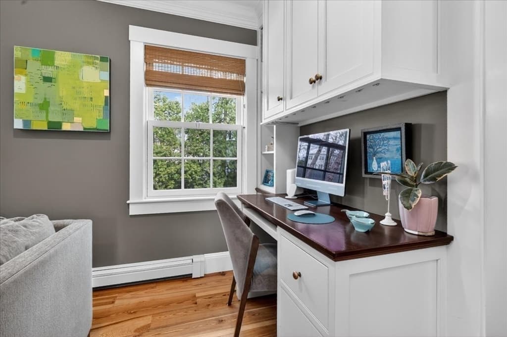 Single Family Residence at 33 Lincoln St, Hingham MA 02043, photo 14 of 40