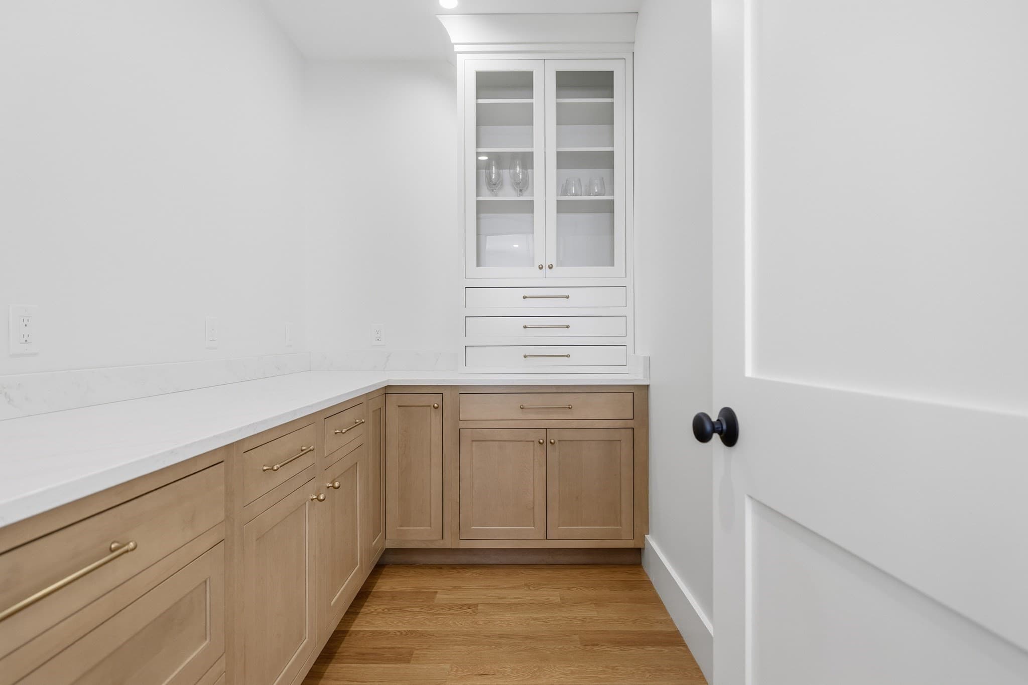 Single Family Residence at 1 Plymouth Rd, Winchester MA 01890, photo 10 of 37
