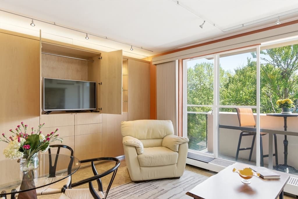 Condominium at 29 Concord Ave # 501, Cambridge MA 02138, Cambridge, photo 3 of 30