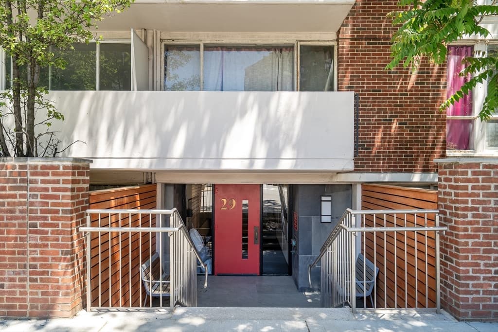 Condominium at 29 Concord Ave # 501, Cambridge MA 02138, Cambridge, photo 24 of 30
