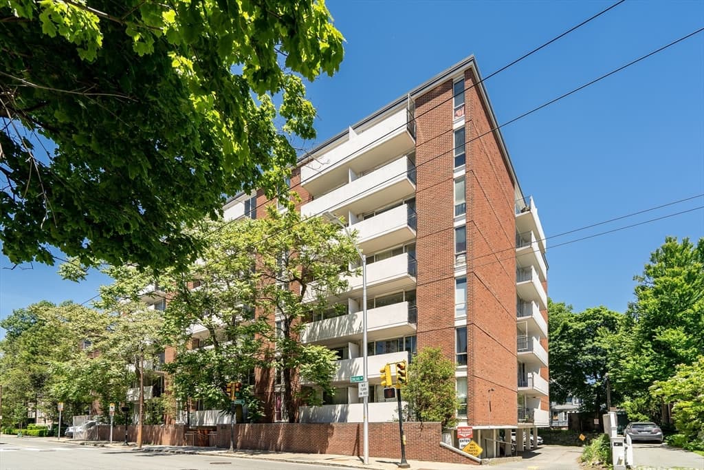 Condominium at 29 Concord Ave # 501, Cambridge MA 02138, Cambridge, photo 30 of 30