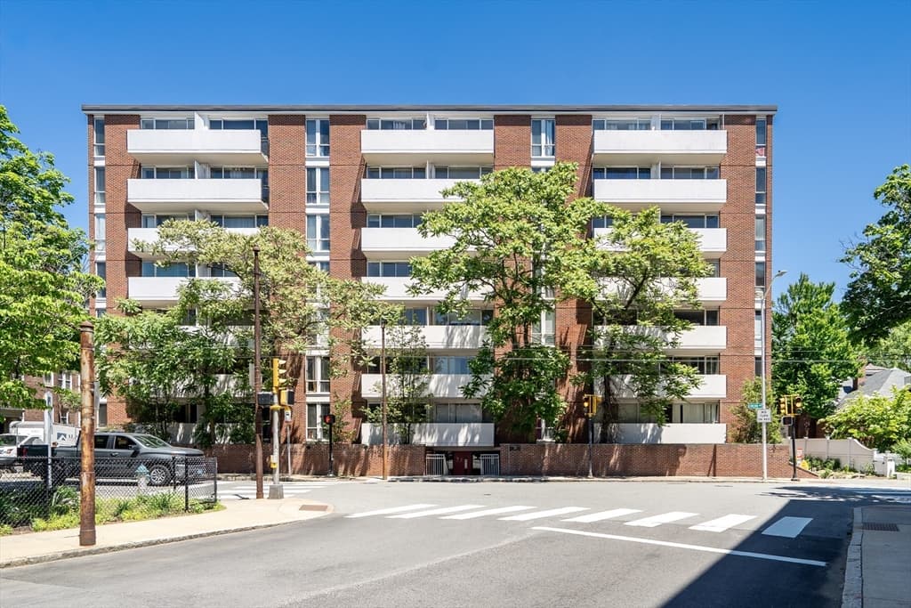 Condominium at 29 Concord Ave # 501, Cambridge MA 02138, Cambridge, photo 29 of 30