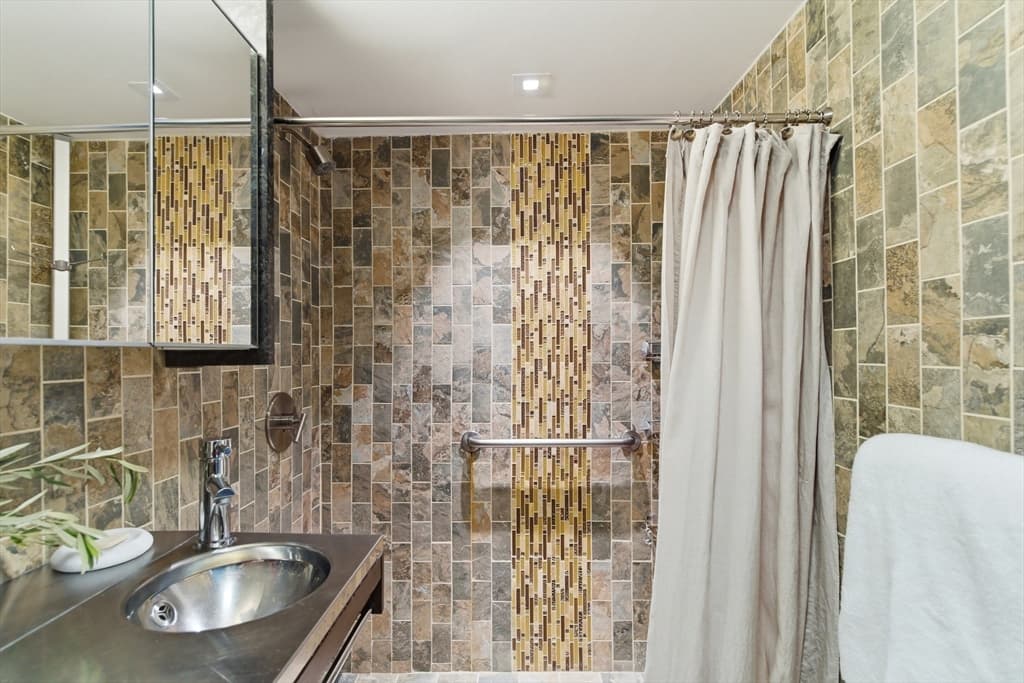 Condominium at 29 Concord Ave # 501, Cambridge MA 02138, Cambridge, photo 21 of 30