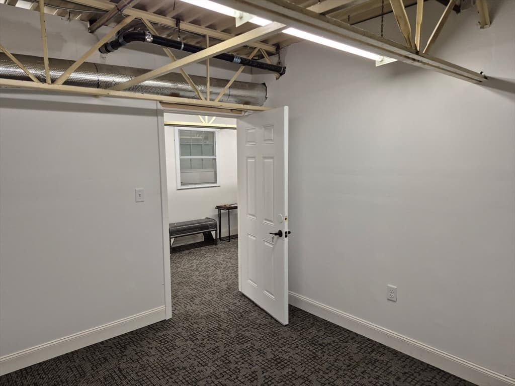 Commercial Sale at 19 Sixth Road # C, Woburn MA 01801, Woburn, photo 5 of 9