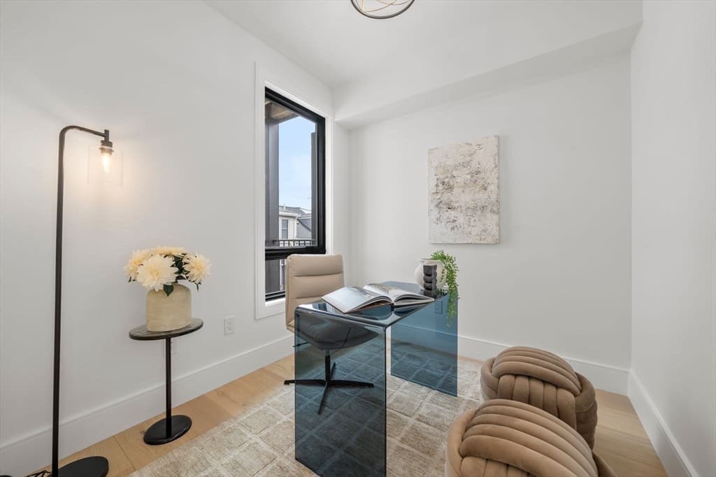 Condominium at 136 W Eighth St # 3, Boston MA 02127, Boston, photo 9 of 30
