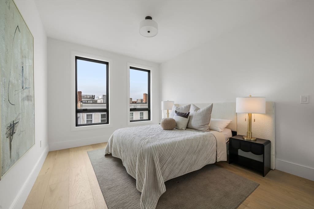 Condominium at 136 W Eighth St # 3, Boston MA 02127, Boston, photo 24 of 30