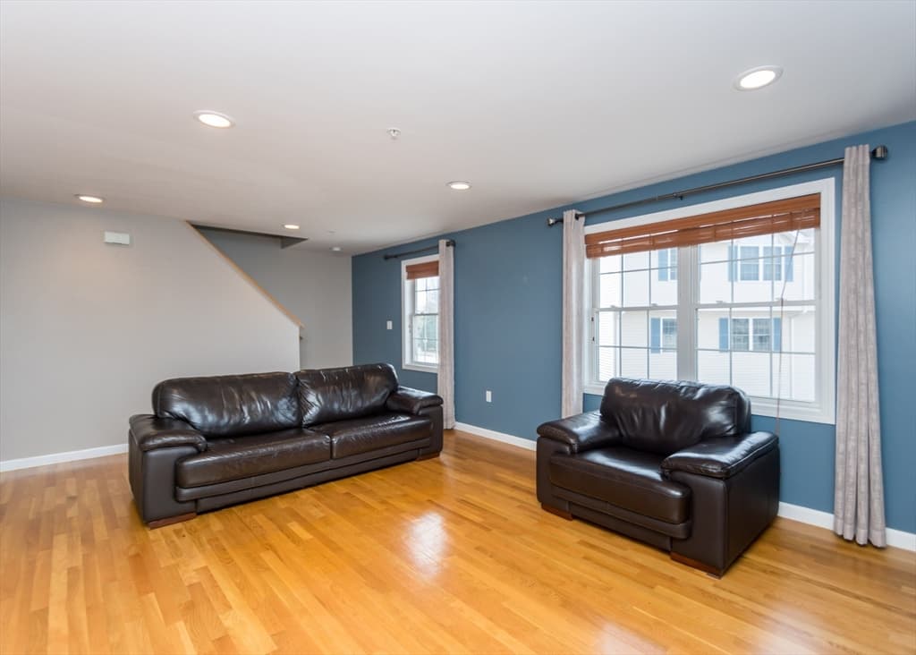 985 Trapelo Road # 23, Waltham MA 02452 photo 12