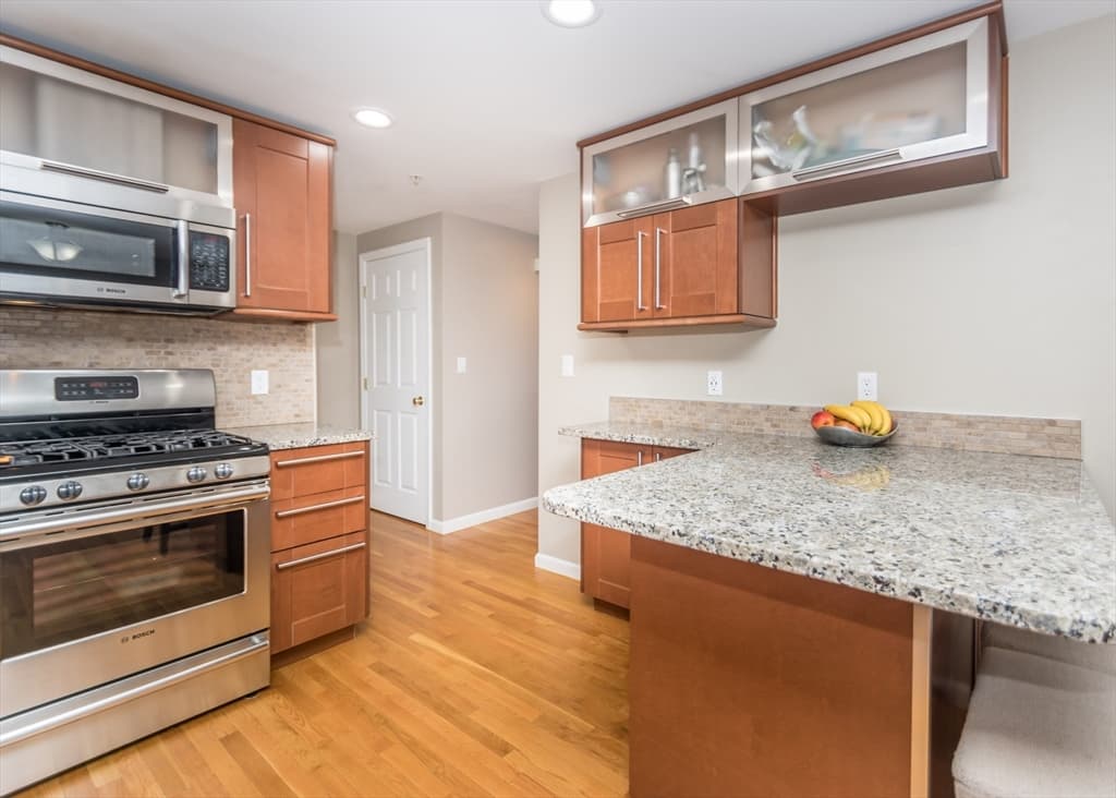 985 Trapelo Road # 23, Waltham MA 02452 photo 9