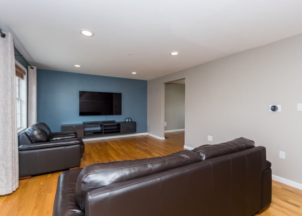 985 Trapelo Road # 23, Waltham MA 02452 photo 14