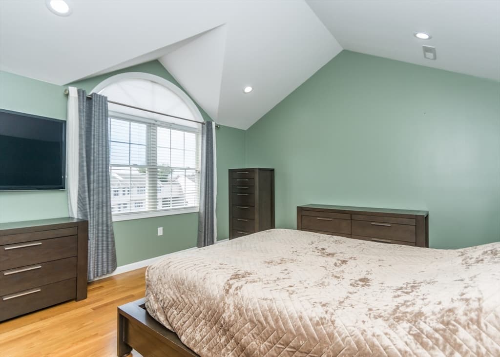 985 Trapelo Road # 23, Waltham MA 02452 photo 18