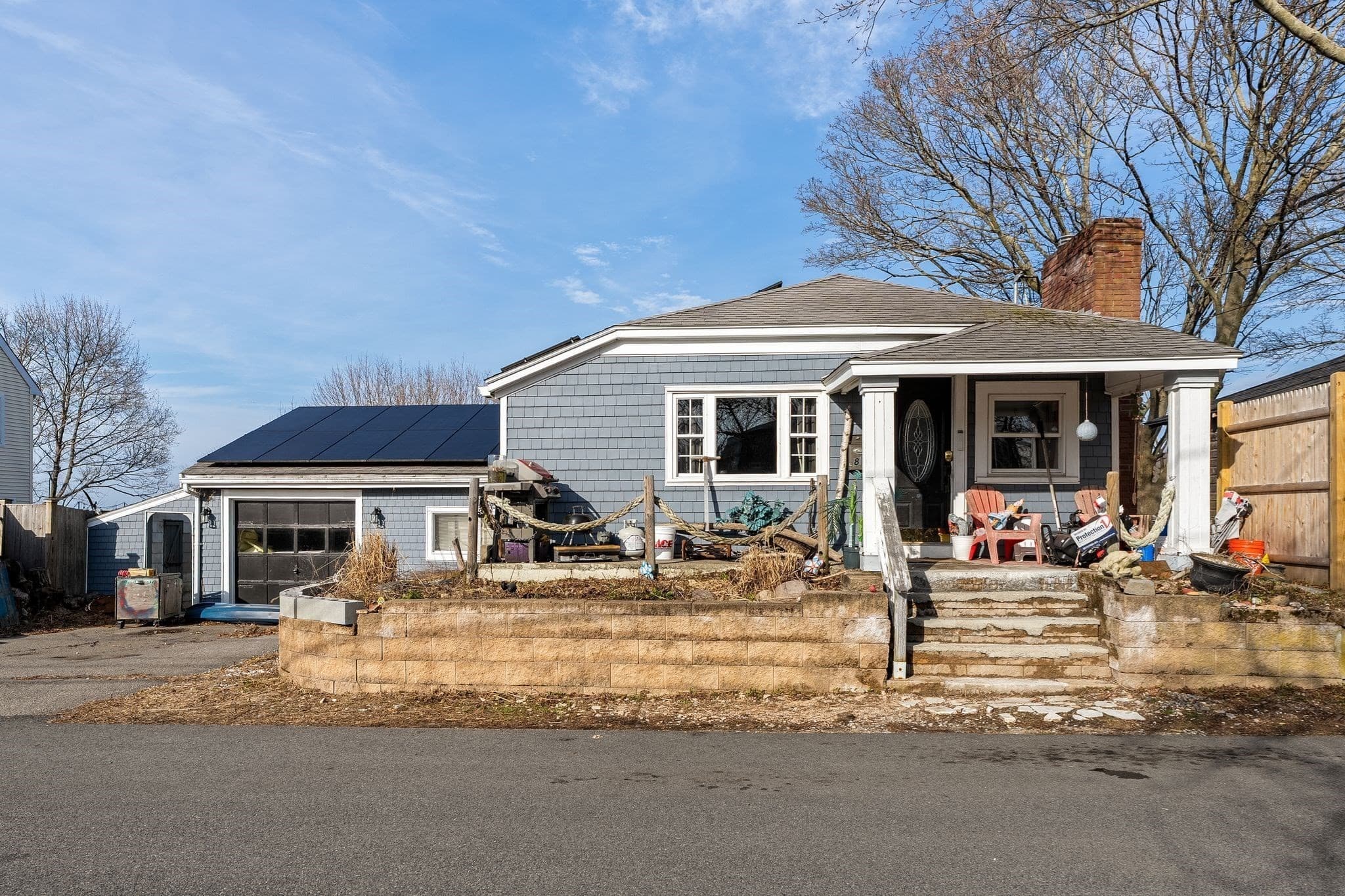 Single Family Residence at 81 Wessagussett Rd, Weymouth MA 02191, photo 2 of 29
