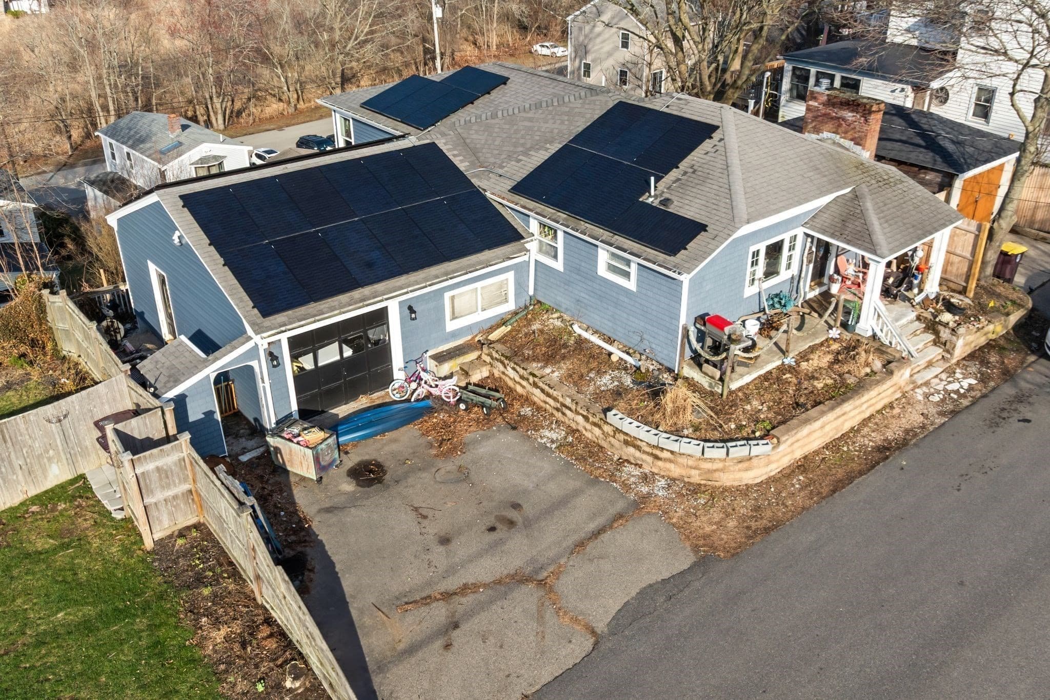 Single Family Residence at 81 Wessagussett Rd, Weymouth MA 02191, photo 16 of 29
