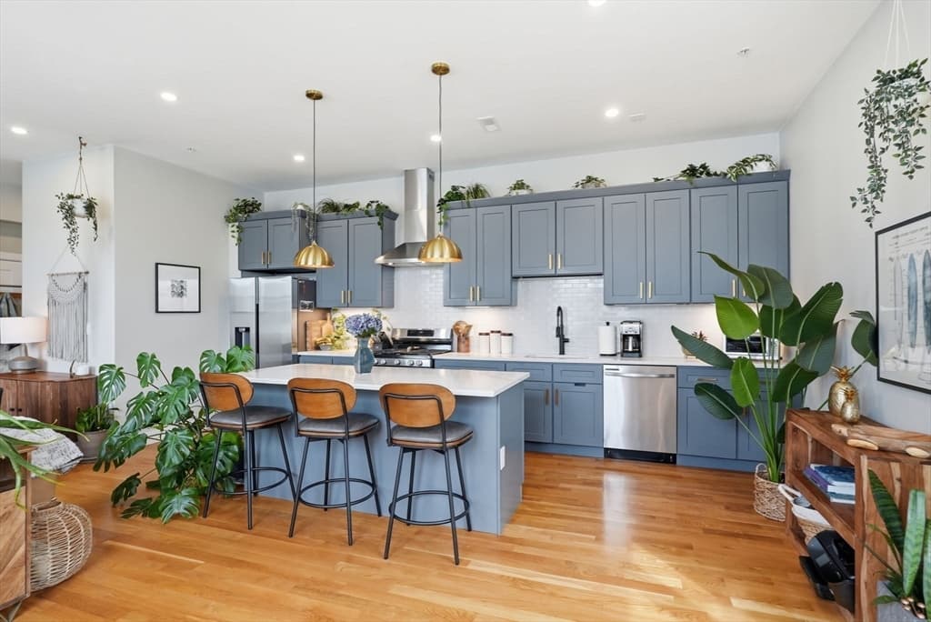 Condominium at 181 Cowper St # 302, Boston MA 02128, Boston, photo 3 of 16