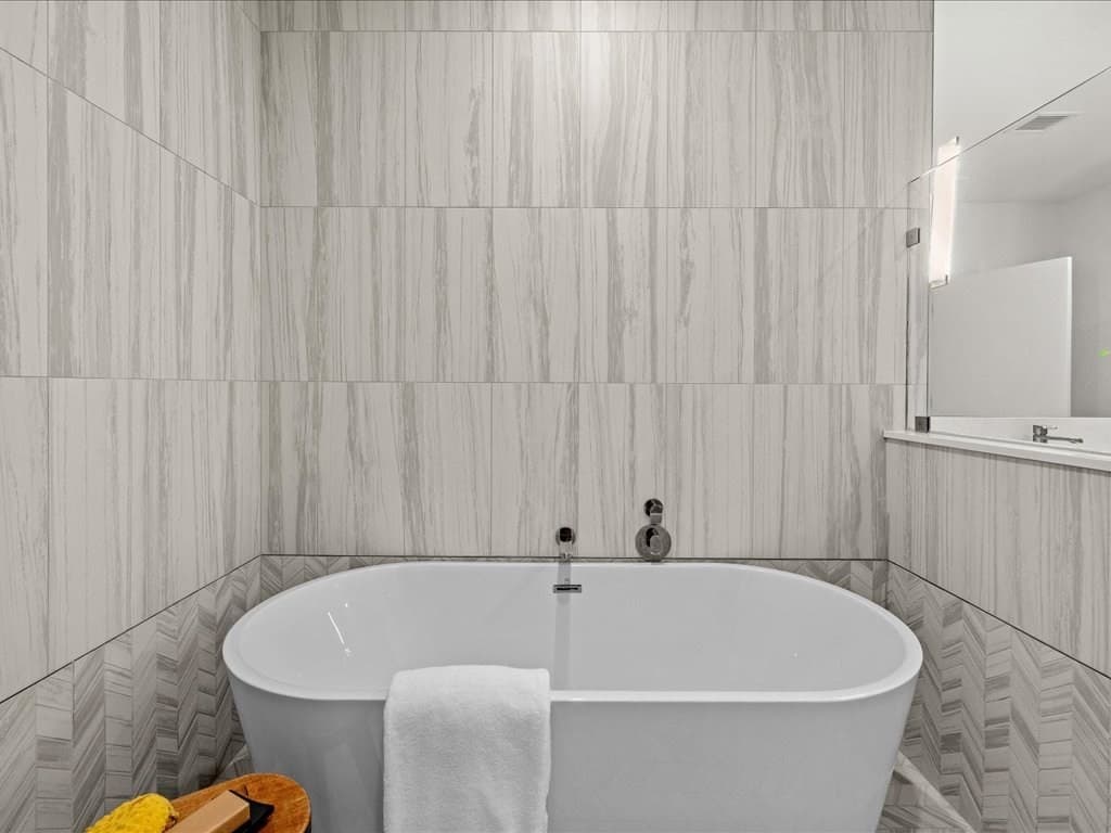 Condominium at 566 Columbus Ave # 506, Boston MA 02118, photo 26 of 37