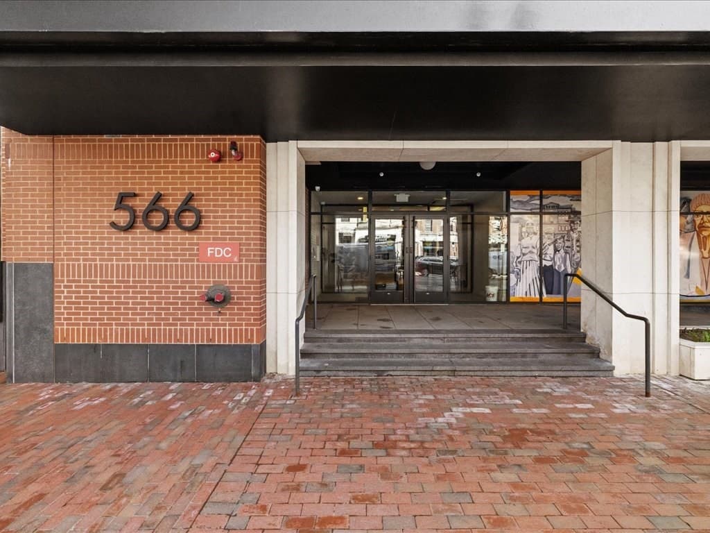 Condominium at 566 Columbus Ave # 506, Boston MA 02118, photo 36 of 37