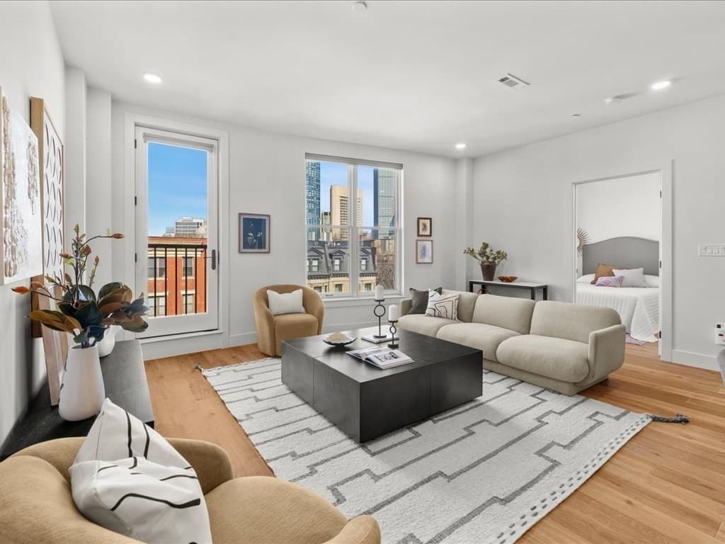 Condominium at 566 Columbus Ave # 506, Boston MA 02118, photo 5 of 37