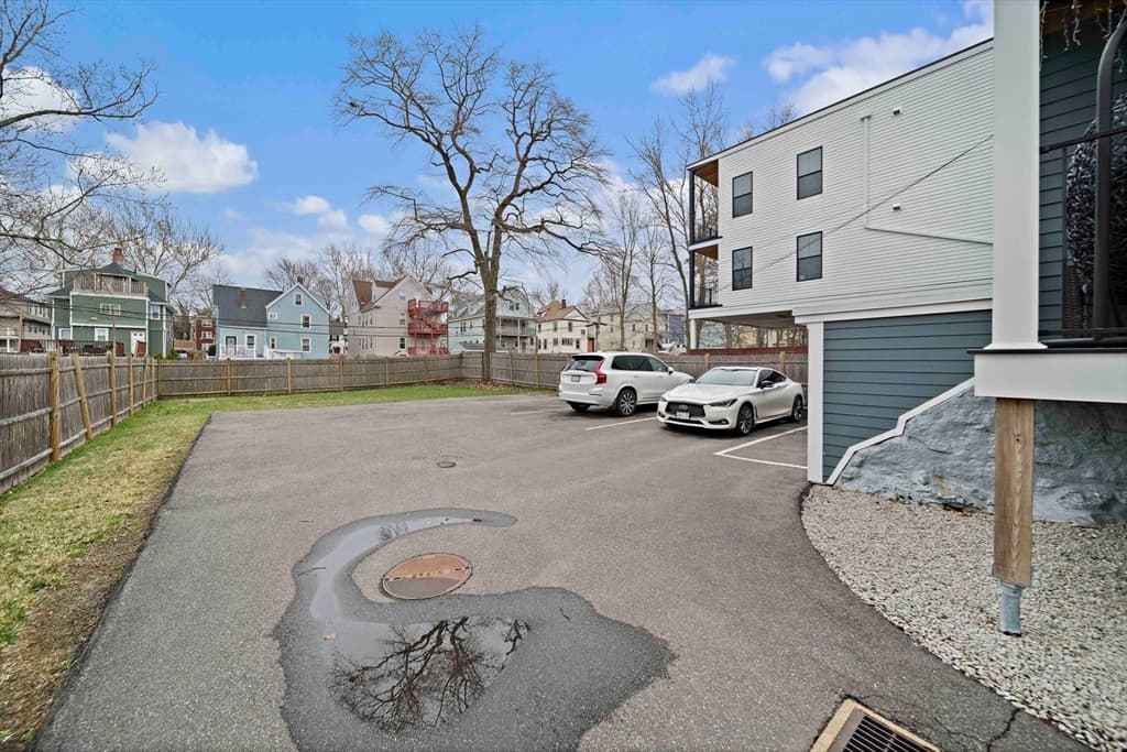 Condominium at 64-66 Armandine Street # 2, Boston MA 02124, Boston, photo 22 of 31