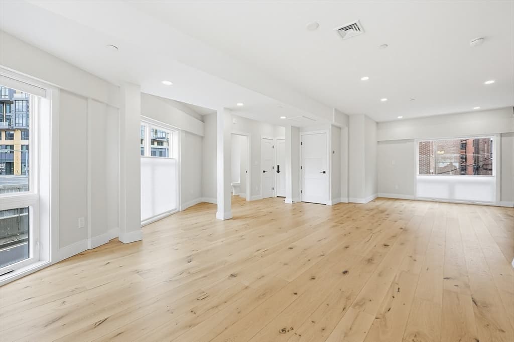 Condominium at 43 Stillman Street # 1, Boston MA 02113, photo 12 of 39