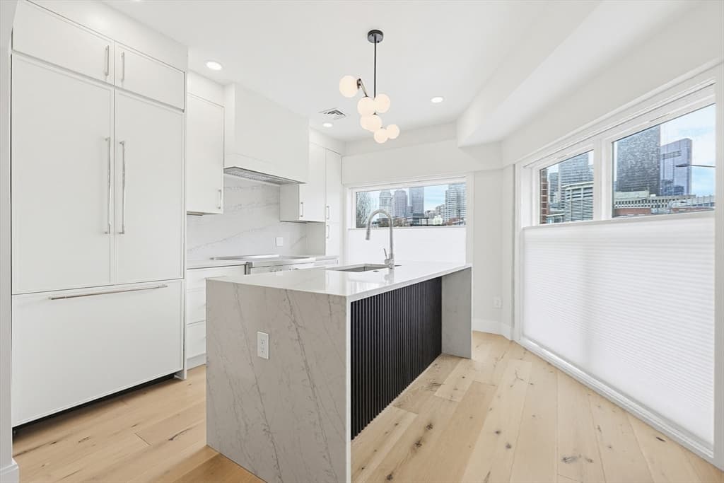 Condominium at 43 Stillman Street # 1, Boston MA 02113, photo 7 of 39