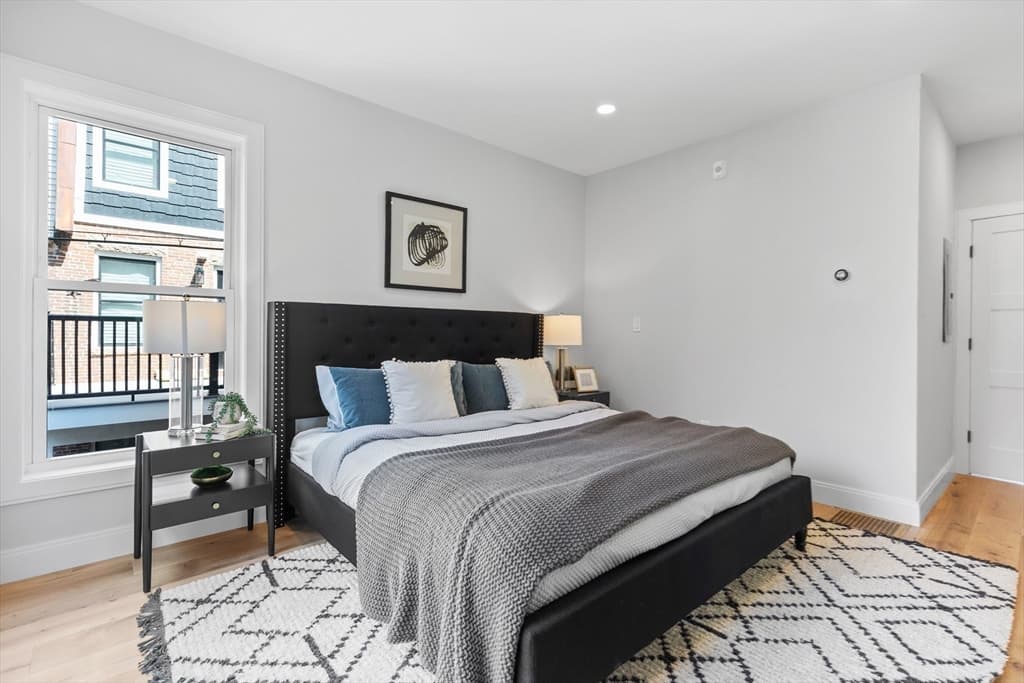 Condominium at 43 Stillman Street # 1, Boston MA 02113, photo 24 of 39