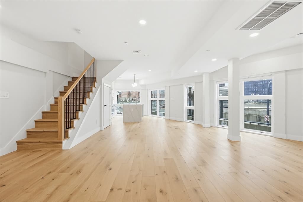 Condominium at 43 Stillman Street # 1, Boston MA 02113, photo 14 of 39
