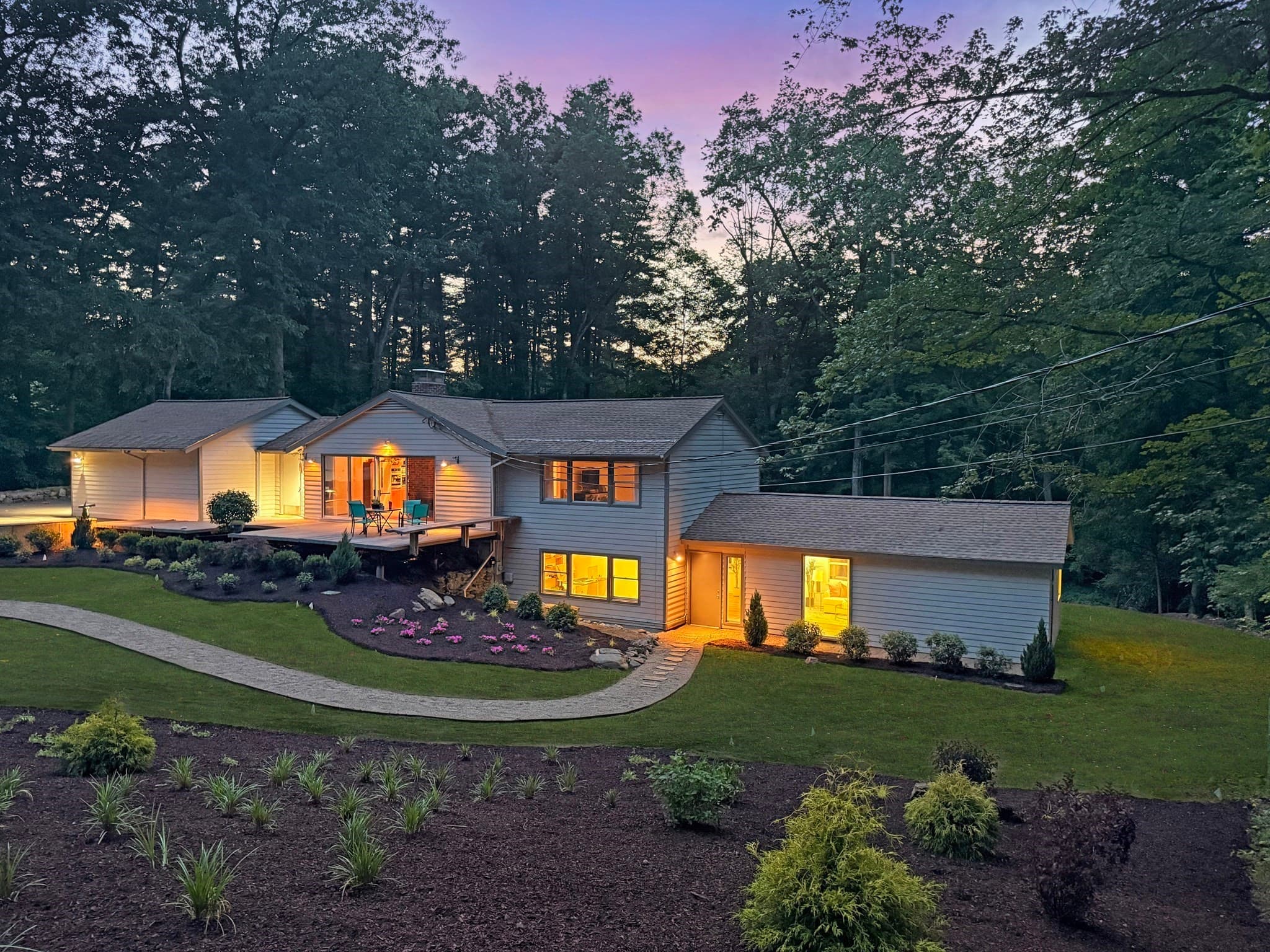 85 The Valley Rd, Concord MA 01742
