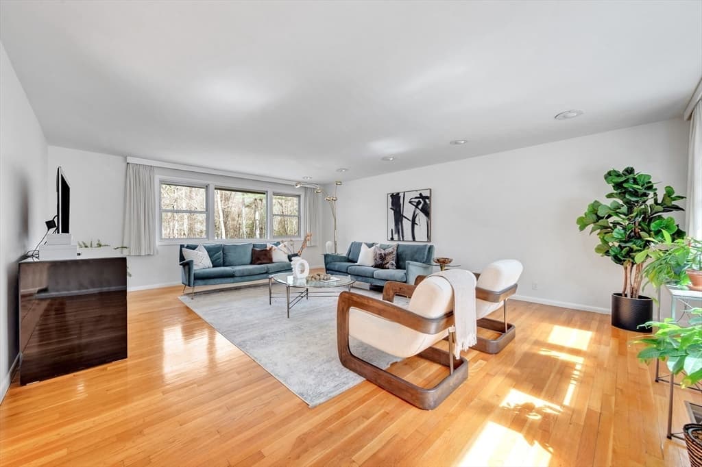 Single Family Residence at 85 The Valley Rd, Concord MA 01742, photo 18 of 42