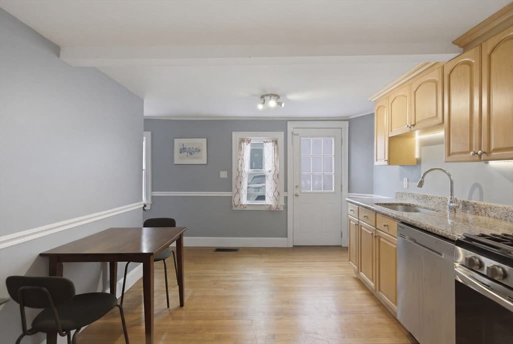 Condominium at 9 Clyde # 9, Somerville MA 02145, photo 14 of 21