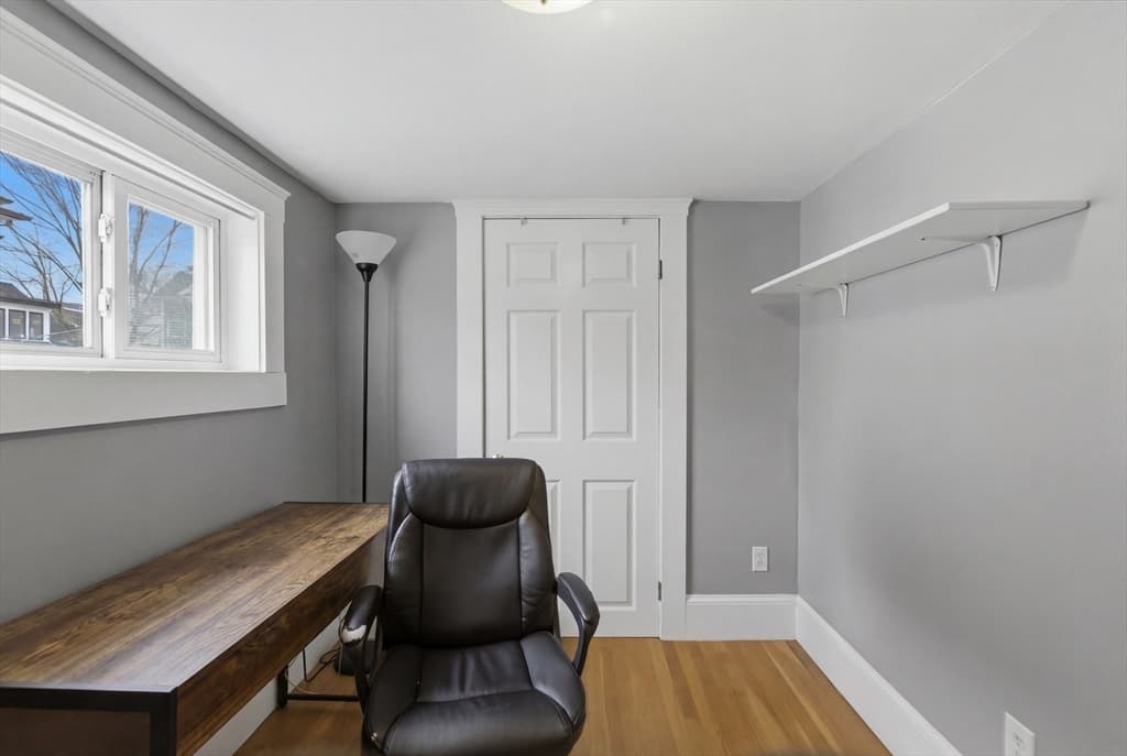 Condominium at 9 Clyde # 9, Somerville MA 02145, photo 11 of 21