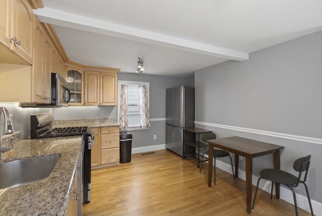 Condominium at 9 Clyde # 9, Somerville MA 02145, photo 4 of 21