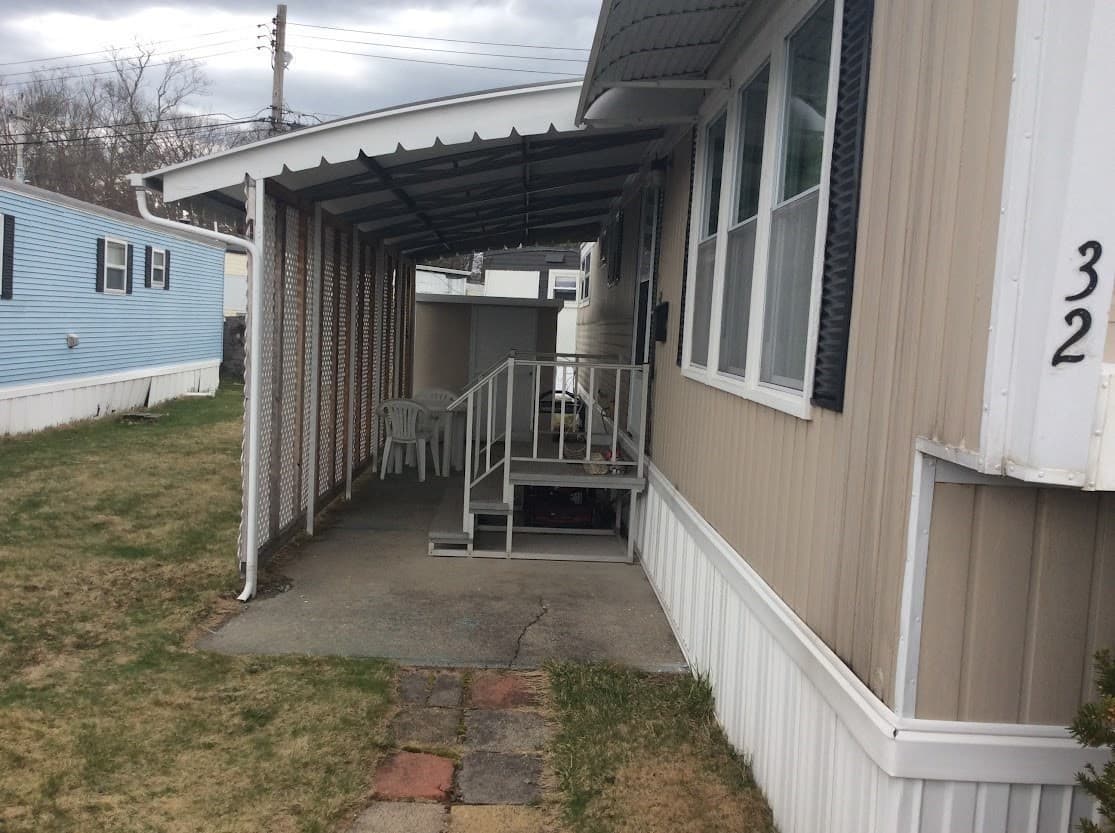 Mobile Home at 131 Washington St # 32, Foxboro MA 02760, photo 3 of 24