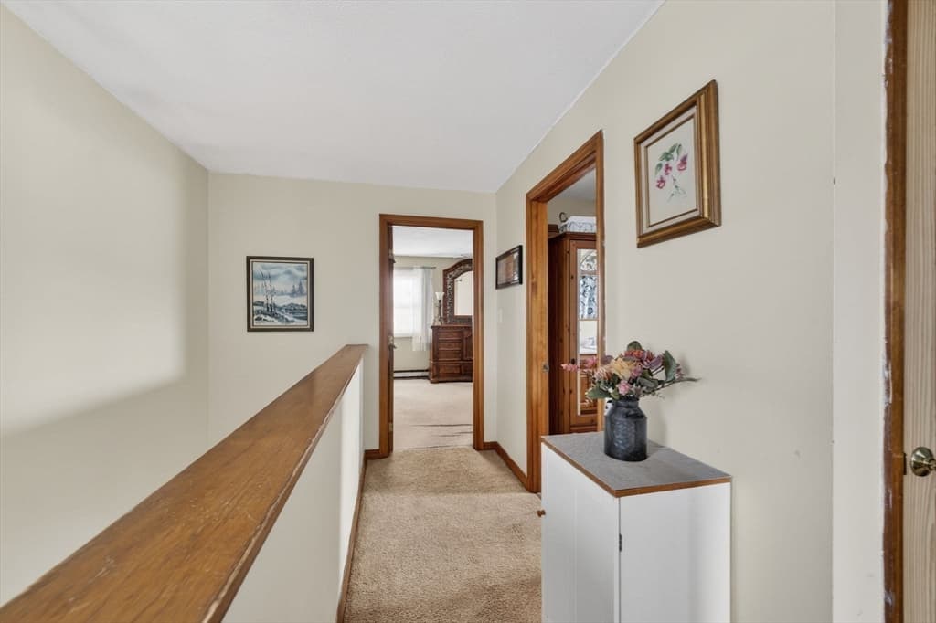 Single Family Residence at 22 Connecticut Ave, Middletown RI 02842, photo 20 of 37