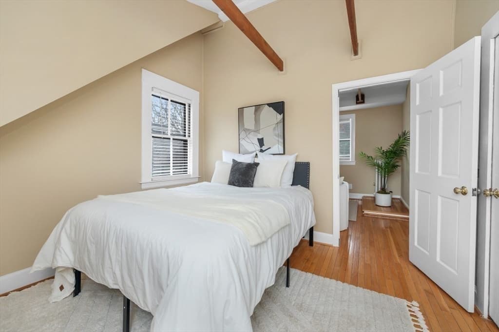 Condominium at 29 Sacramento St # 2, Cambridge MA 02138, Cambridge, photo 13 of 18