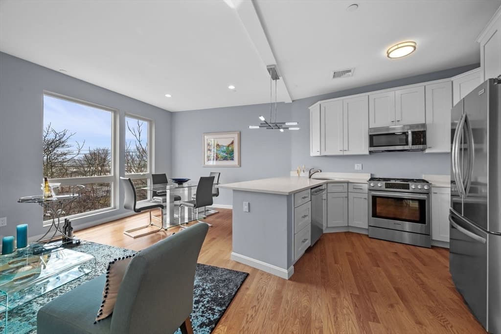 Condominium at 172 Kimball Ave # 3B, Revere MA 02151, photo 3 of 29
