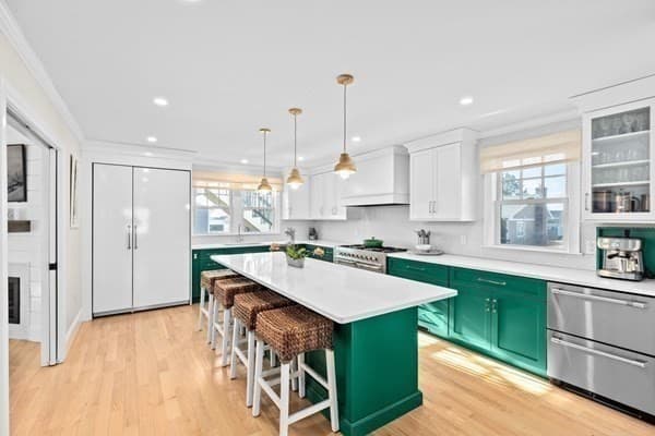 Single Family Residence at 5 Vernon Avenue, Hull MA 02045, Hull, photo 7 of 33