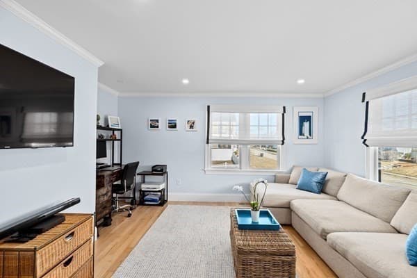Single Family Residence at 5 Vernon Avenue, Hull MA 02045, Hull, photo 3 of 33