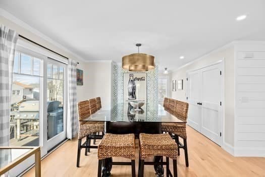 Single Family Residence at 5 Vernon Avenue, Hull MA 02045, Hull, photo 5 of 33