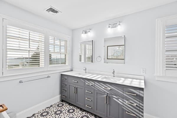 Single Family Residence at 5 Vernon Avenue, Hull MA 02045, Hull, photo 18 of 33