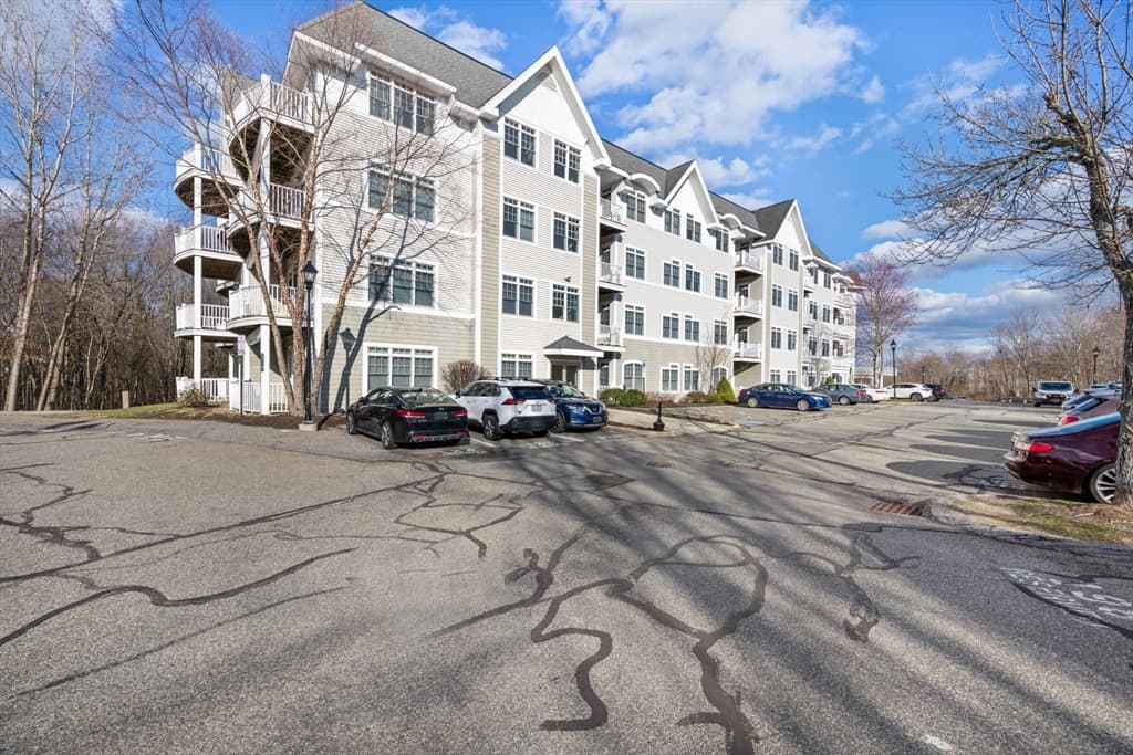 Condominium at 614 Pond Street # 2306, Braintree MA 02184, photo 17 of 17