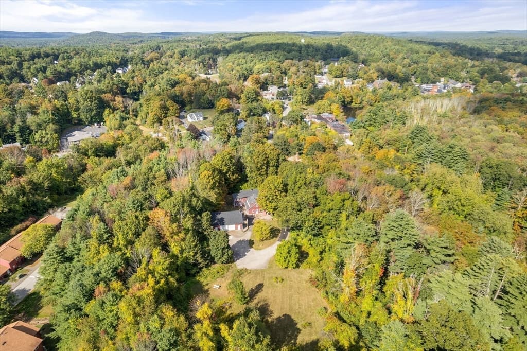 Single Family Residence at 16 Summit Ave, Sturbridge MA 01518, photo 36 of 37