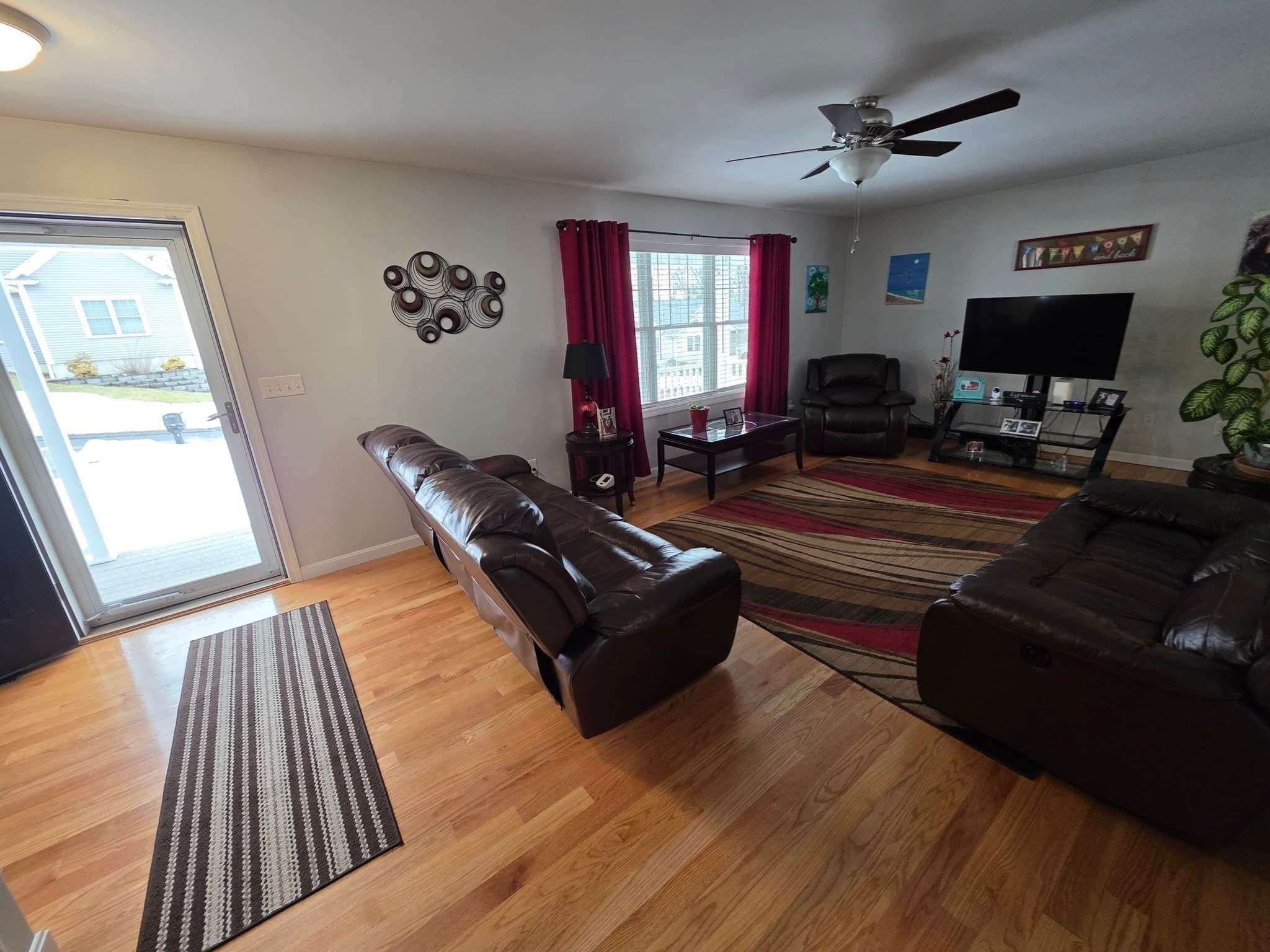 Single Family Residence at 229 Concord Street, Fall River MA 02723, photo 8 of 40