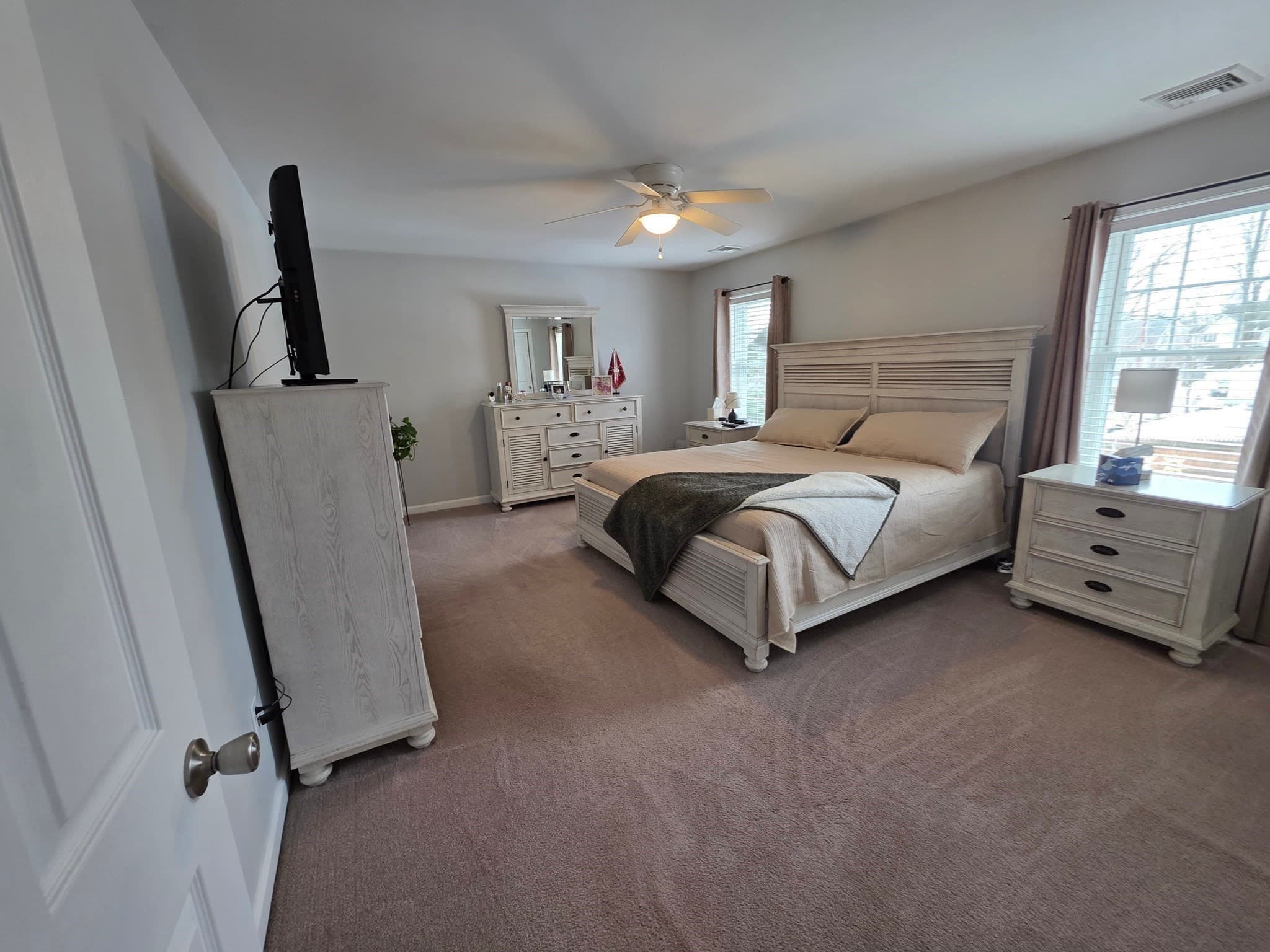 Single Family Residence at 229 Concord Street, Fall River MA 02723, photo 21 of 40