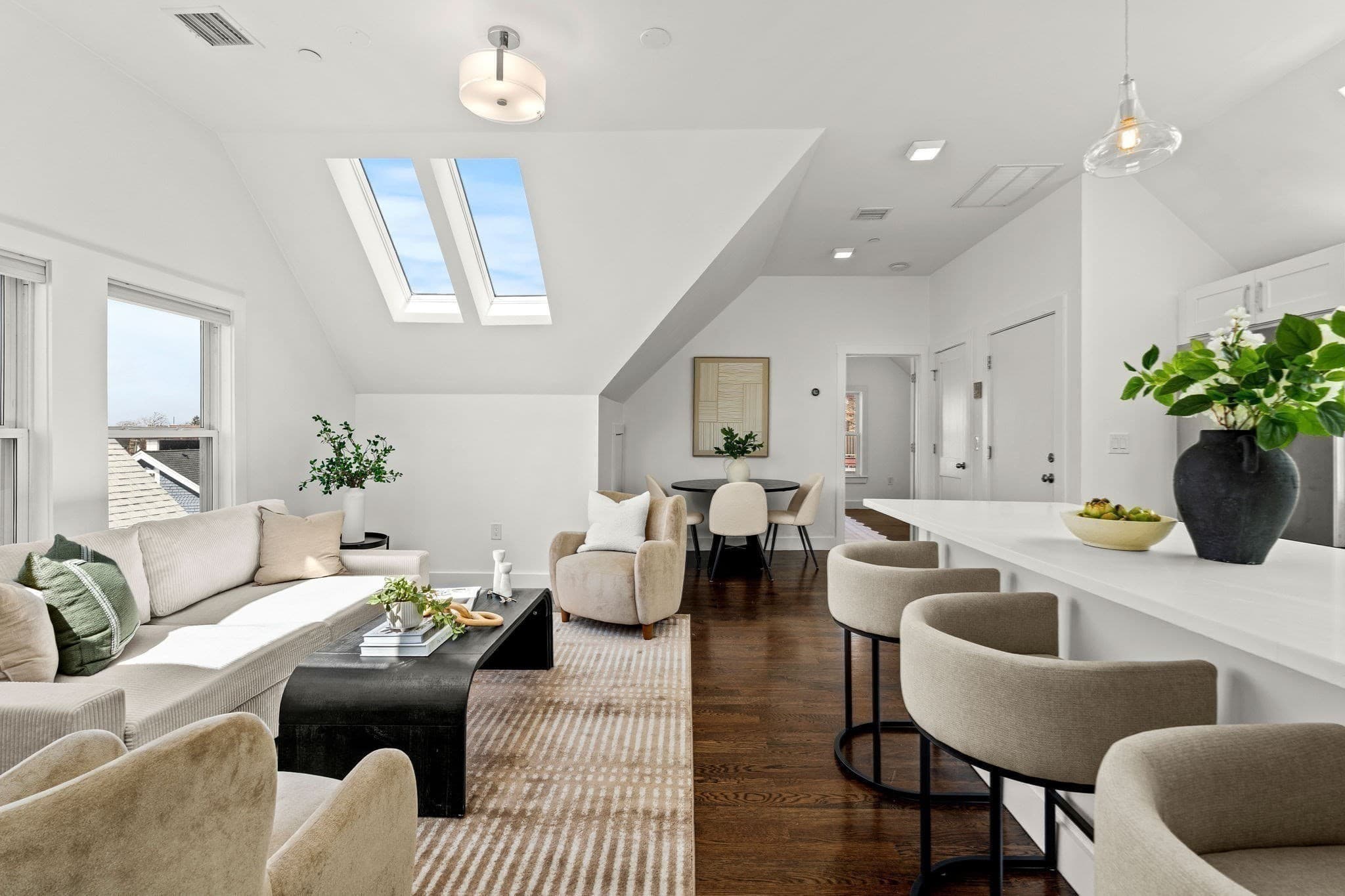 Condominium at 9 Upham Ave # 3, Boston MA 02125, Boston, photo 8 of 24