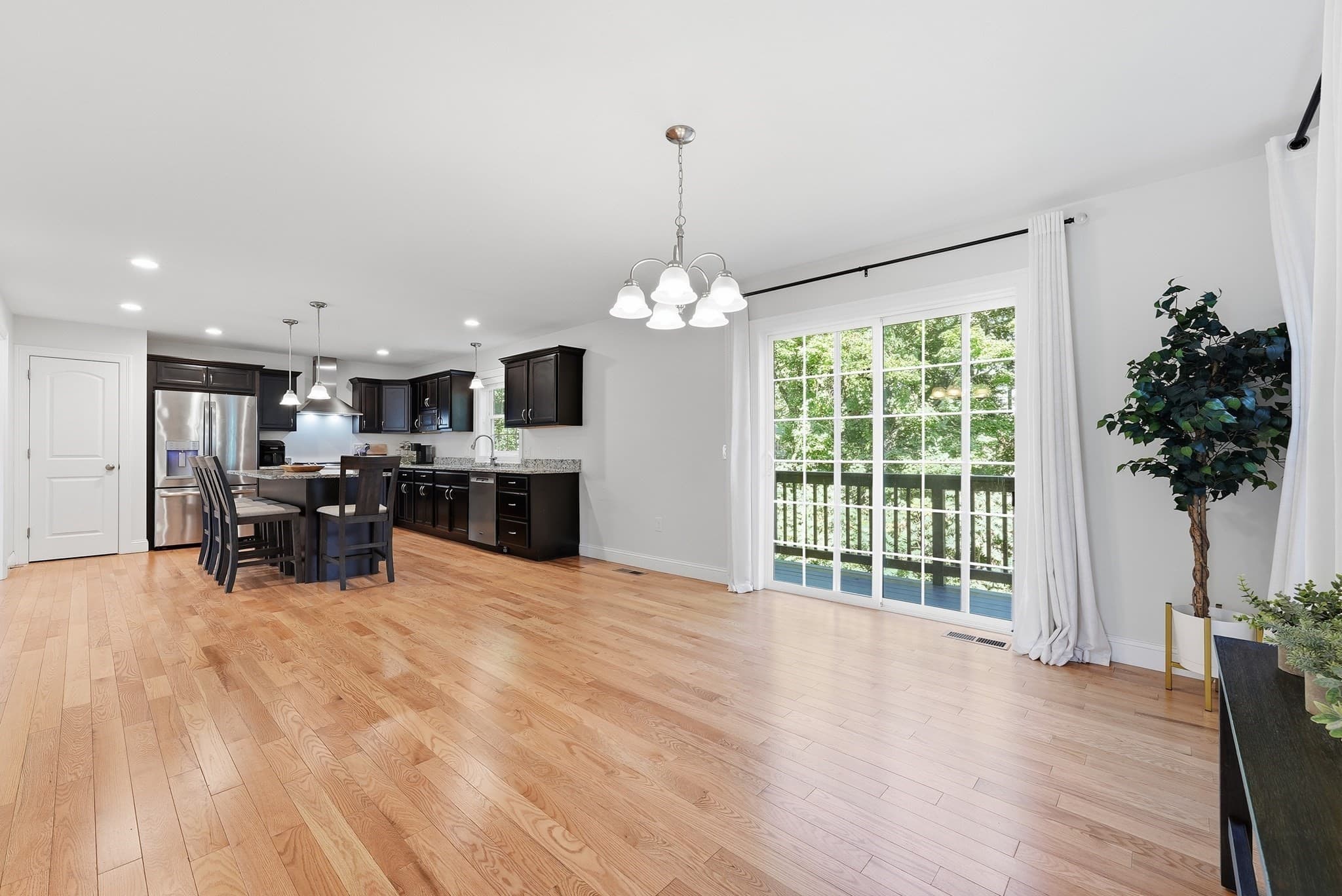 Single Family Residence at 23 Ralph Cir, Chicopee MA 01020, Chicopee, photo 16 of 42