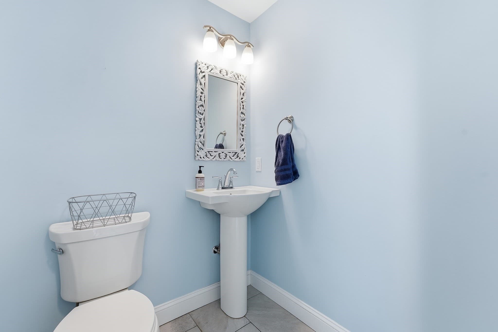 Single Family Residence at 23 Ralph Cir, Chicopee MA 01020, Chicopee, photo 32 of 42