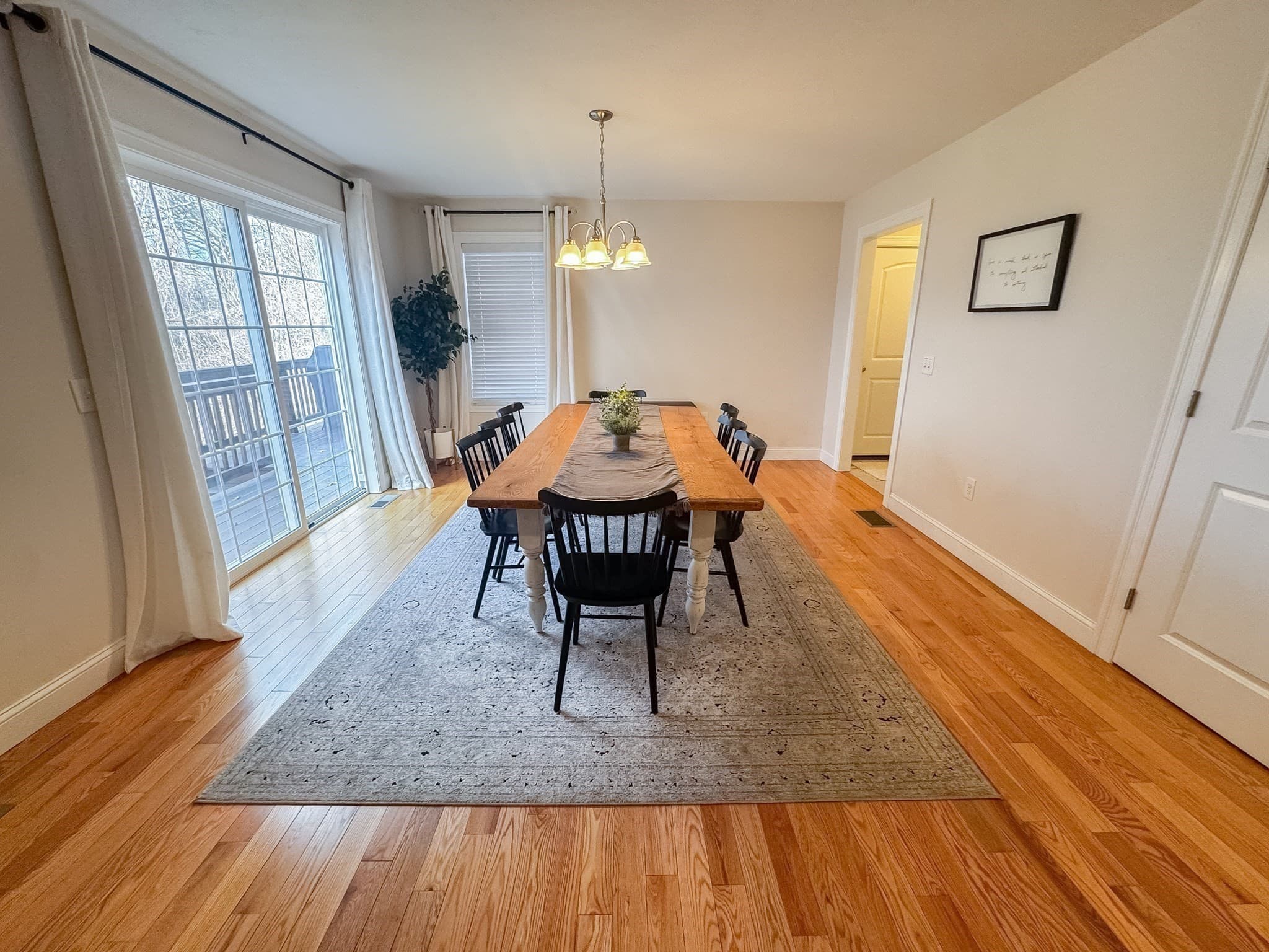 Single Family Residence at 23 Ralph Cir, Chicopee MA 01020, Chicopee, photo 5 of 42