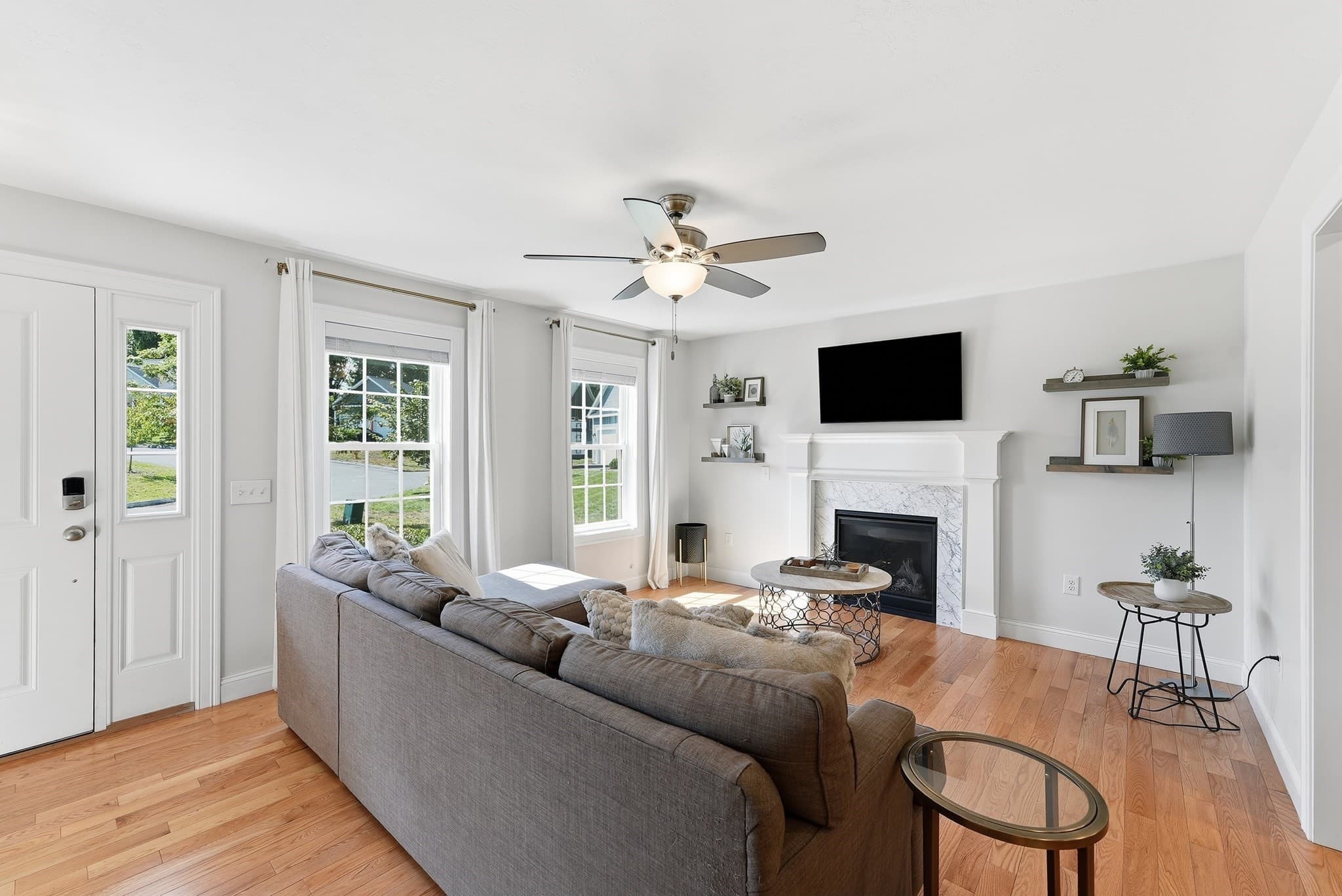 Single Family Residence at 23 Ralph Cir, Chicopee MA 01020, Chicopee, photo 9 of 42