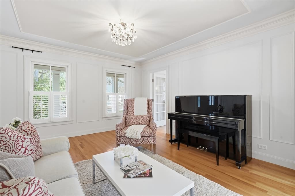 Single Family Residence at 136 Cedar St, Lexington MA 02420, Lexington, photo 4 of 42